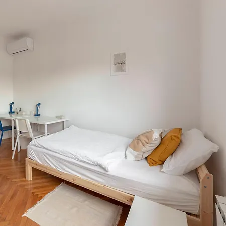 Apartman Hisa Hortenzija - And