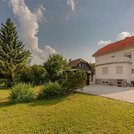 Hisa Hortenzija - And Apartman