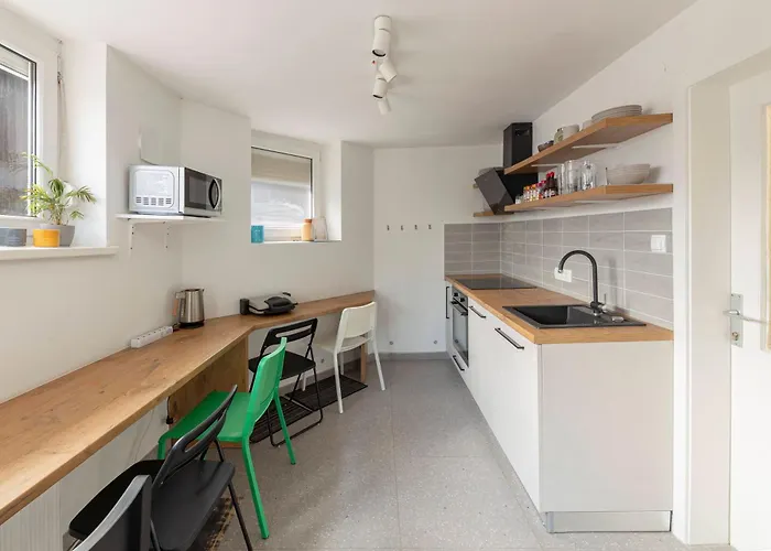 Hisa Hortenzija - And Ljubljana