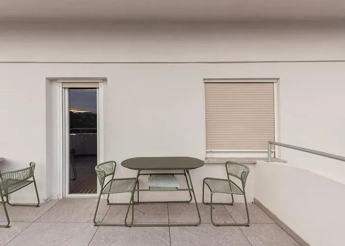 Hisa Hortenzija - And