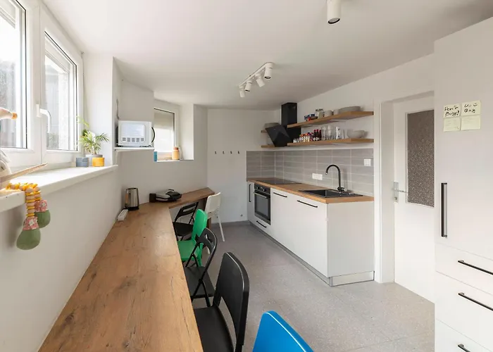 Hisa Hortenzija - And * Ljubljana