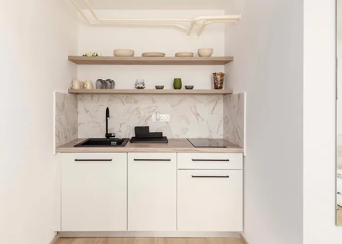 Hisa Hortenzija - And * Ljubljana