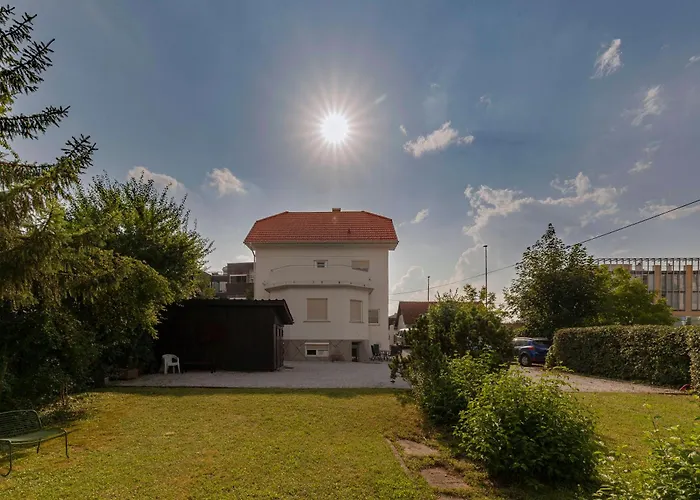 Hisa Hortenzija - And * Ljubljana