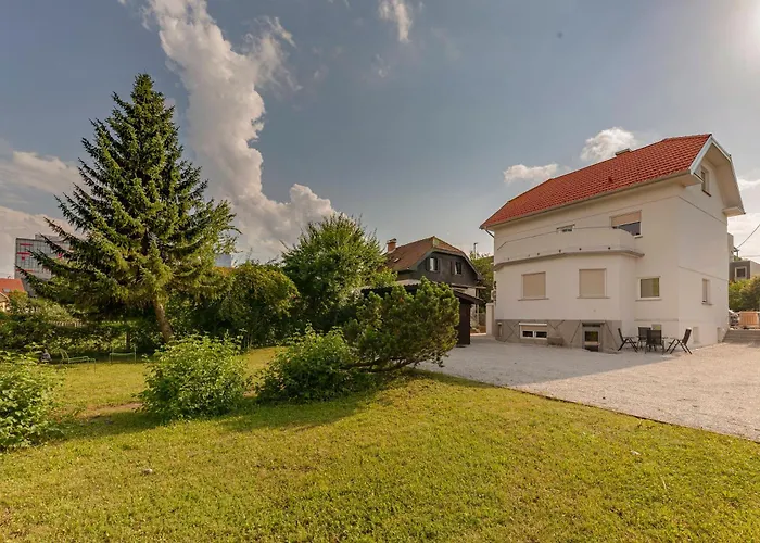 Hisa Hortenzija - And Apartman