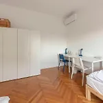 Hisa Hortenzija - And * Ljubljana