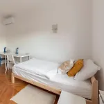 Apartment Hisa Hortenzija - And